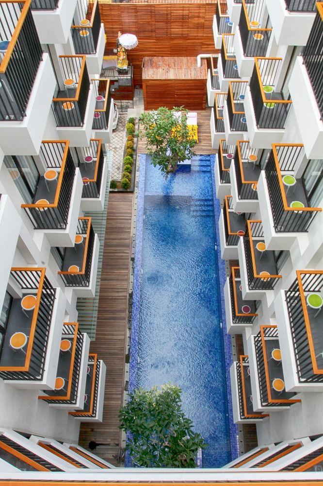 Ping Hotel Seminyak Exteriör bild