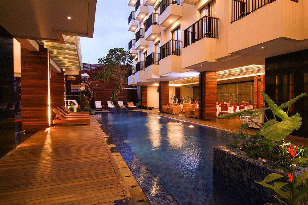 Ping Hotel Seminyak Exteriör bild