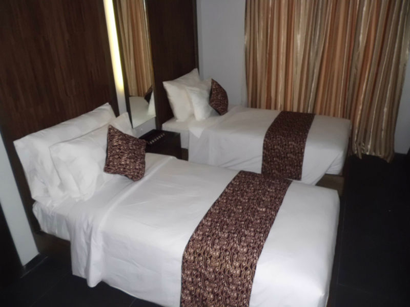Ping Hotel Seminyak Exteriör bild